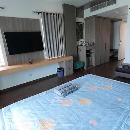 Chilchill Hotel Riverside Phnom Penh Luaran gambar