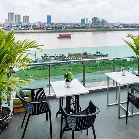 Chilchill Hotel Riverside Phnom Penh Luaran gambar