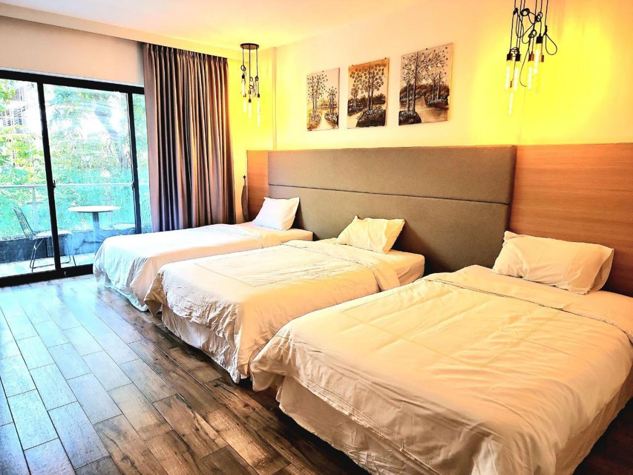 Chilchill Hotel Riverside Phnom Penh Luaran gambar