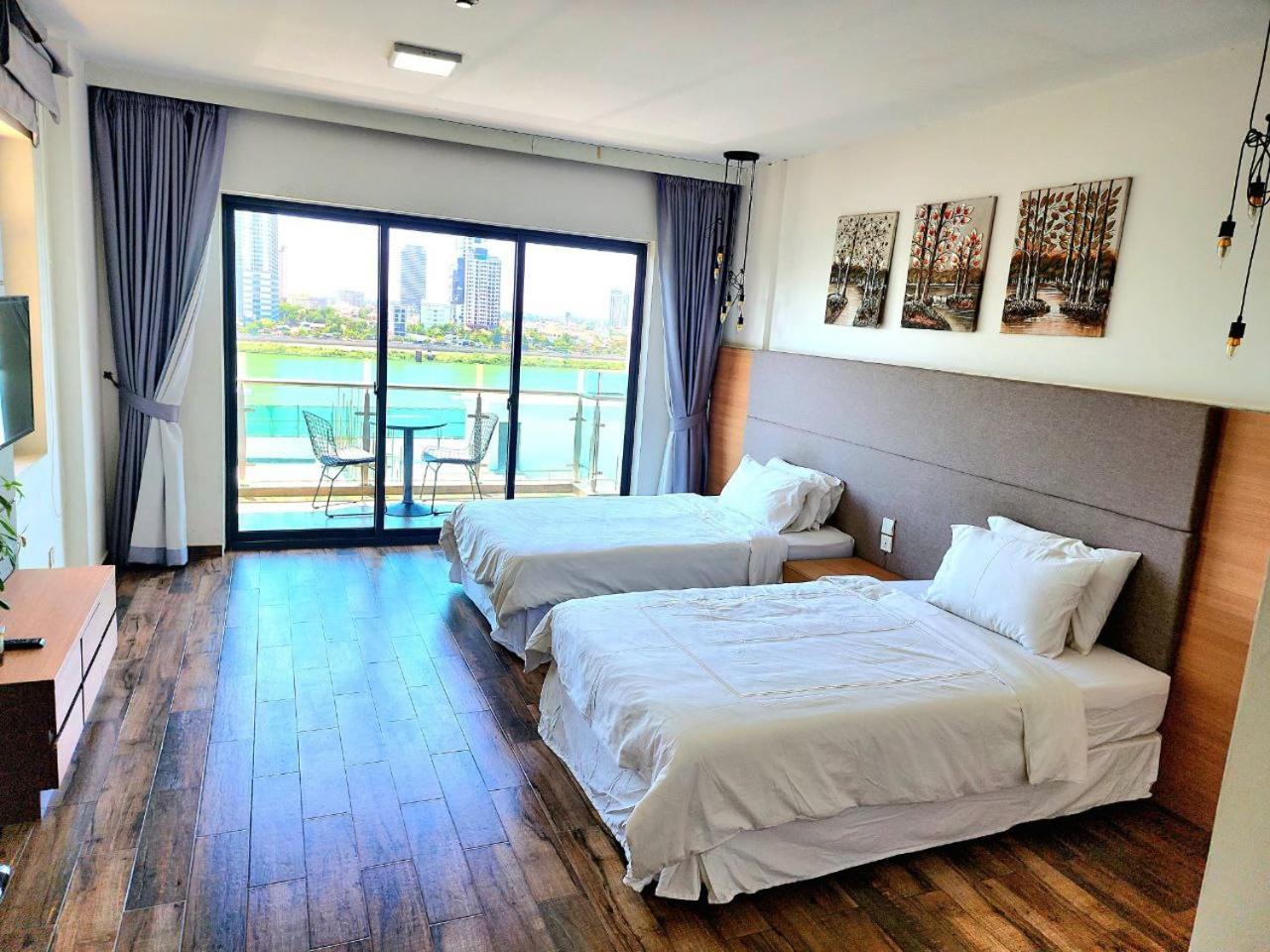 Chilchill Hotel Riverside Phnom Penh Luaran gambar