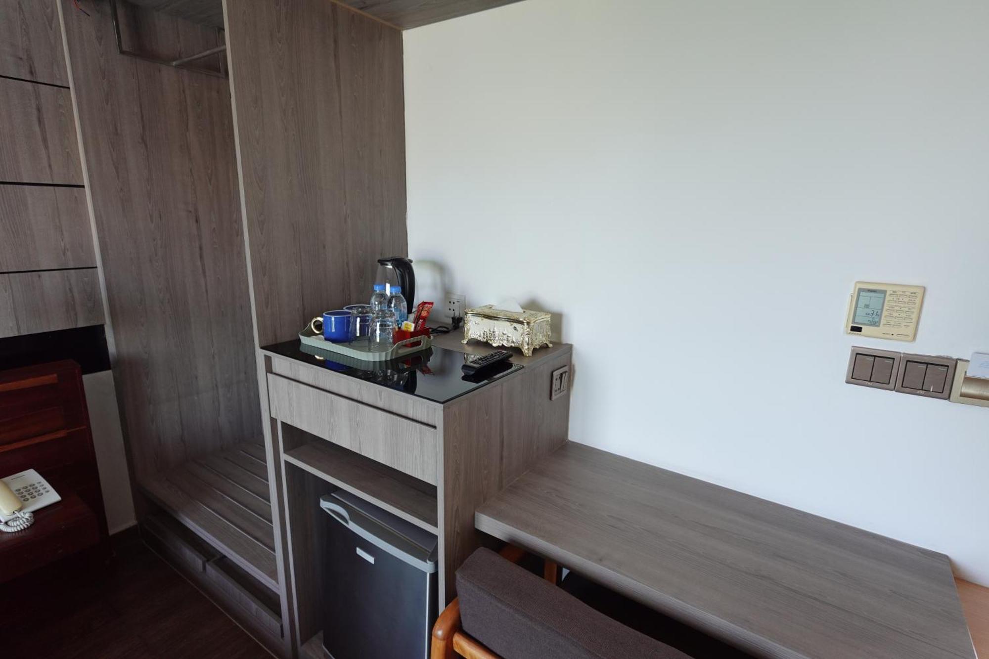 Chilchill Hotel Riverside Phnom Penh Luaran gambar